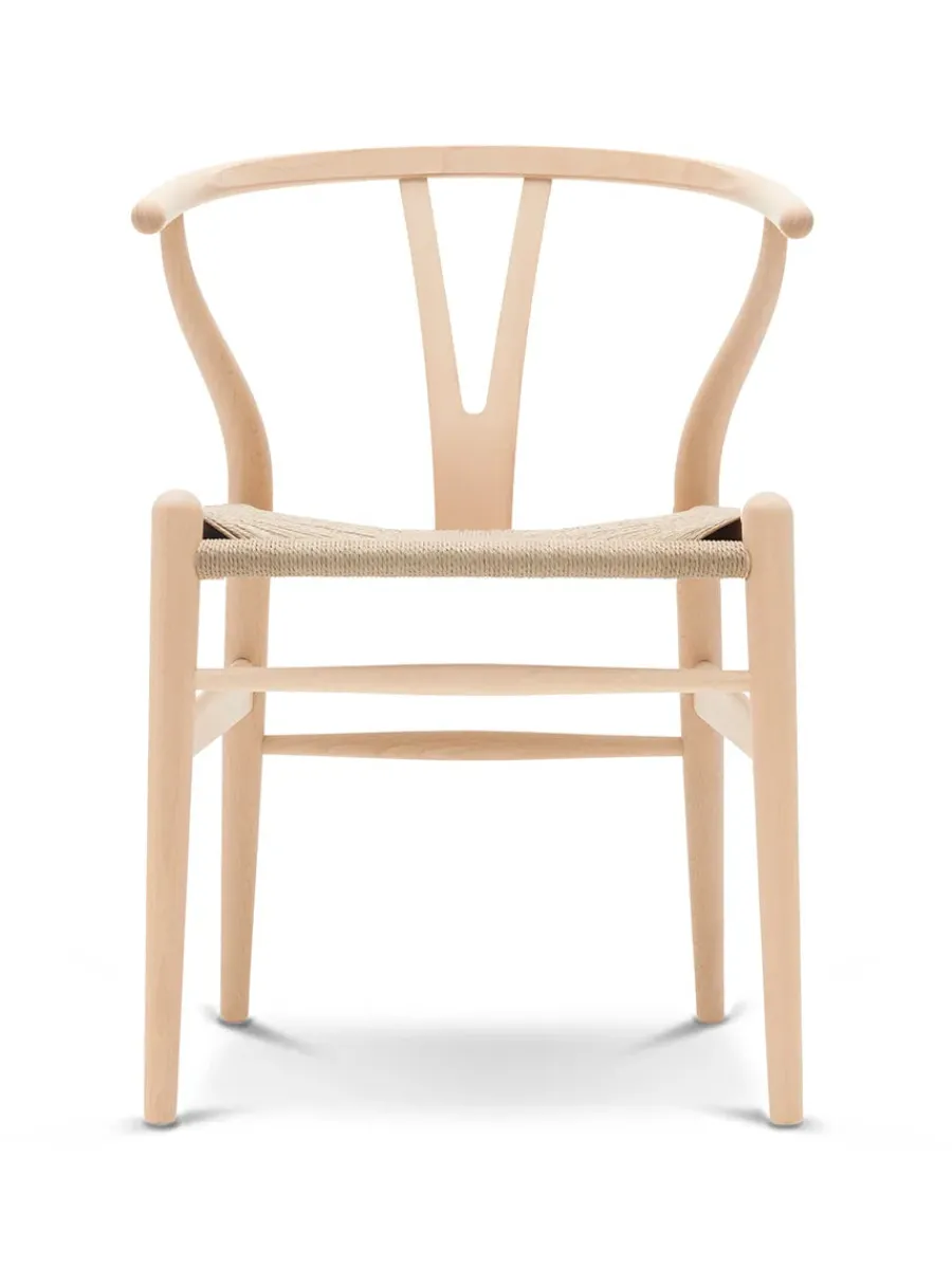 Y-stol CH24, Bøg sæbe af Hans J. Wegner<Carl Hansen & Søn Hot