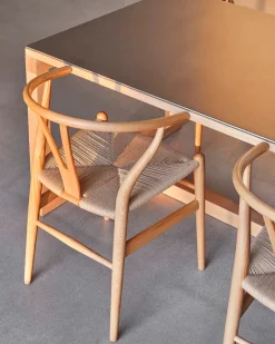Y-stol CH24, Bøg sæbe af Hans J. Wegner<Carl Hansen & Søn Hot