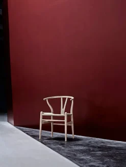 Y-stol CH24, eg sæbe af Hans J. Wegner<Carl Hansen & Søn Discount