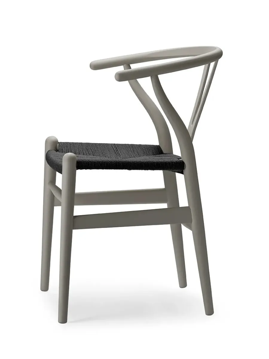Y-stol CH24 Soft Black med sort flet af Hans J. Wegner<Carl Hansen & Søn Best