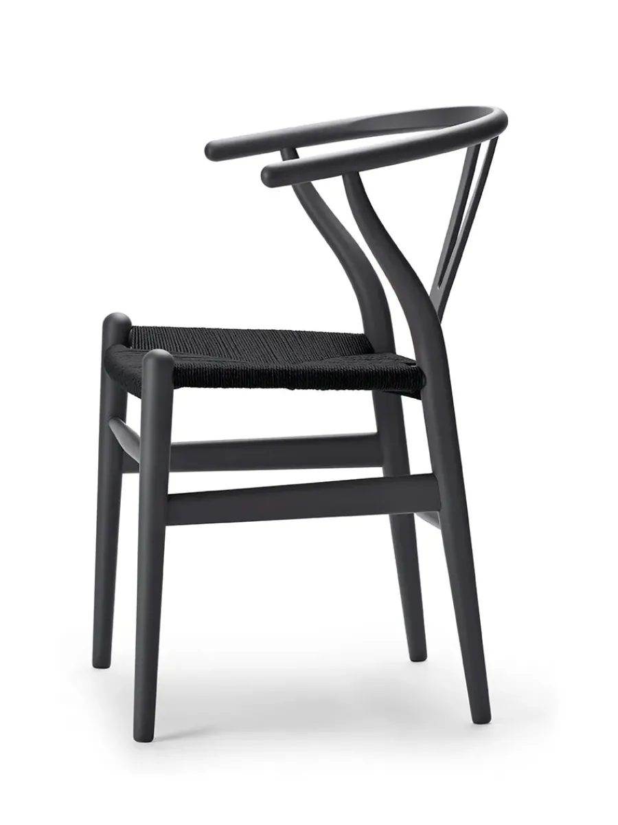 Y-stol CH24 Soft Black med sort flet af Hans J. Wegner<Carl Hansen & Søn Best