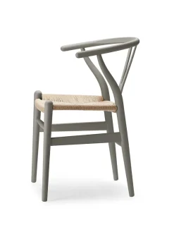 Y-stol CH24 Soft Blue af Hans J. Wegner<Carl Hansen & Søn Best