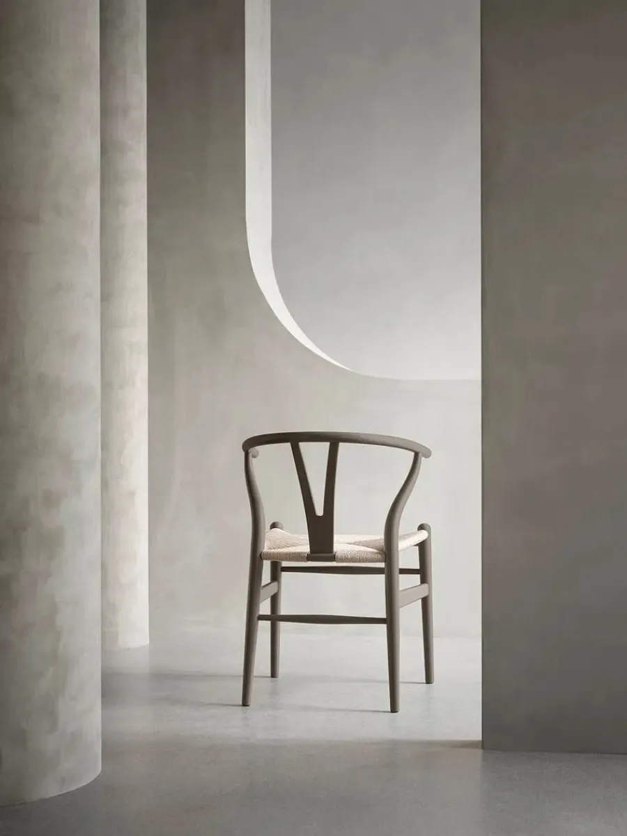 Y-stol CH24 Soft Green af Hans J. Wegner<Carl Hansen & Søn Sale