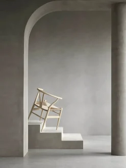 Y-stol CH24 Soft Orange Red af Hans J. Wegner<Carl Hansen & Søn