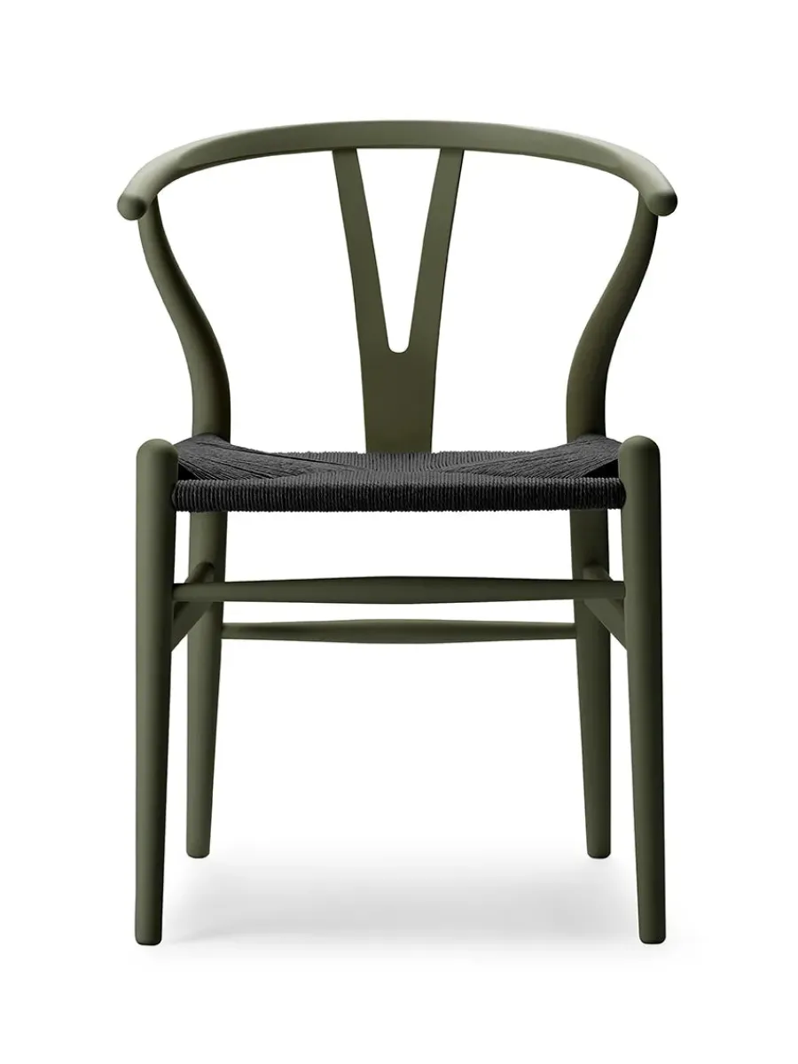 Y-stol CH24 Soft Silver Grey med sort flet af Hans J. Wegner<Carl Hansen & Søn Online