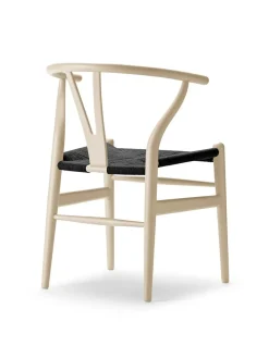 Y-stol CH24 Soft Slate med sort flet af Hans J. Wegner<Carl Hansen & Søn New