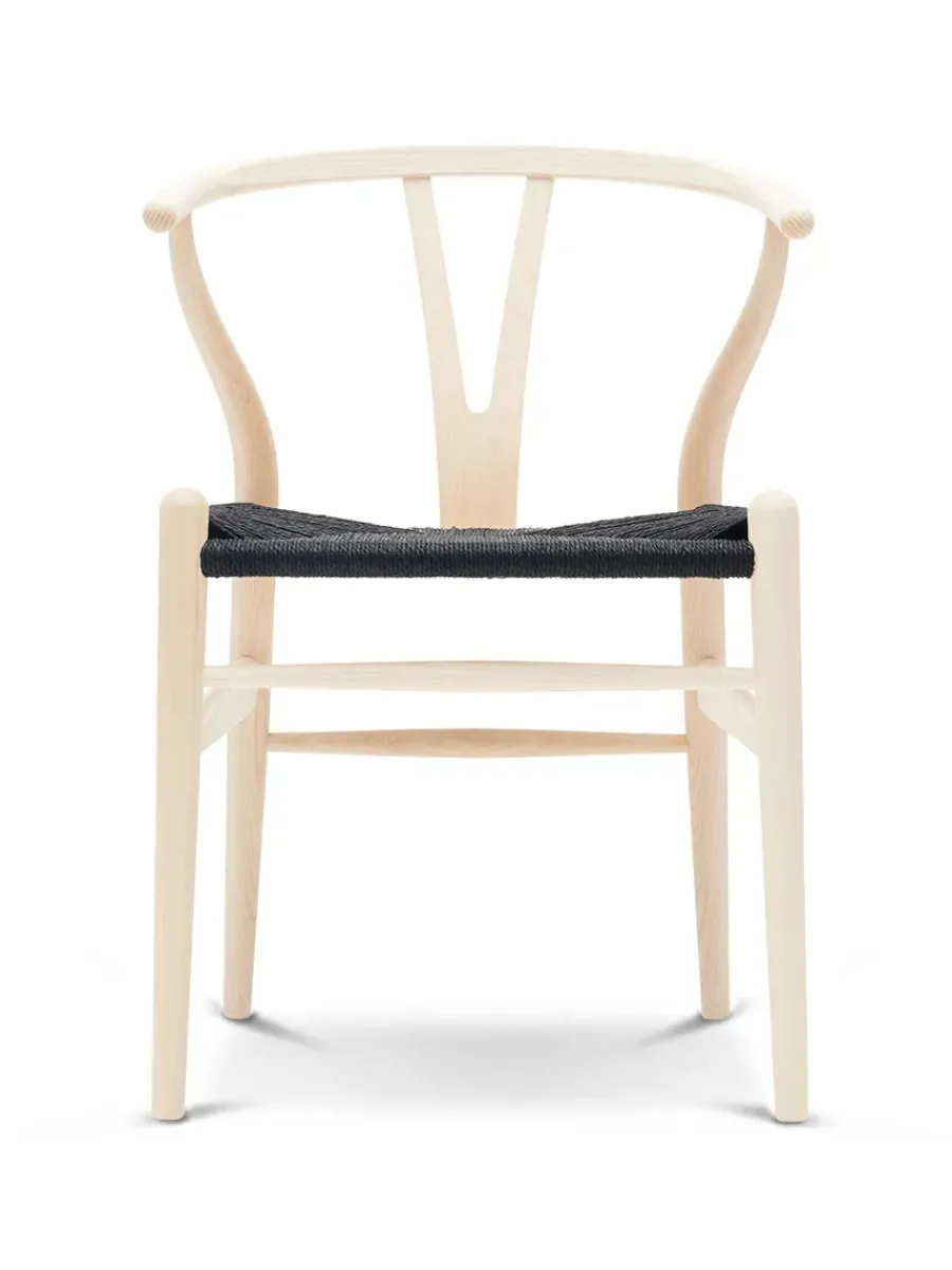 Y-stol CH24, sort ask med sort flet af Hans J. Wegner<Carl Hansen & Søn Discount