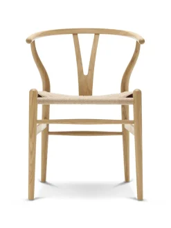 Y-stol CH24, sort eg af Hans J. Wegner<Carl Hansen & Søn Outlet