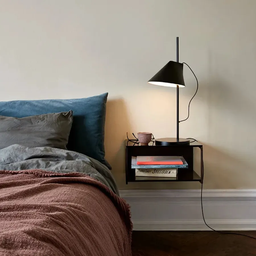 Yuh bordlampe fra<Louis Poulsen Clearance