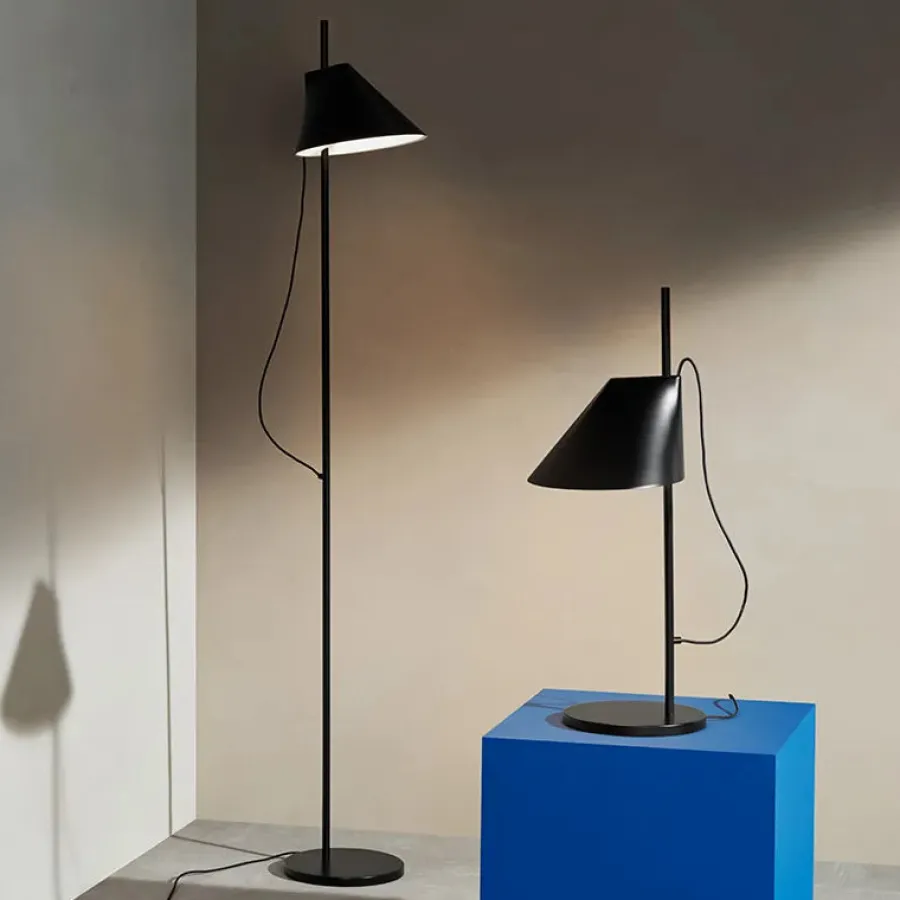 Yuh gulvlampe fra<Louis Poulsen Best