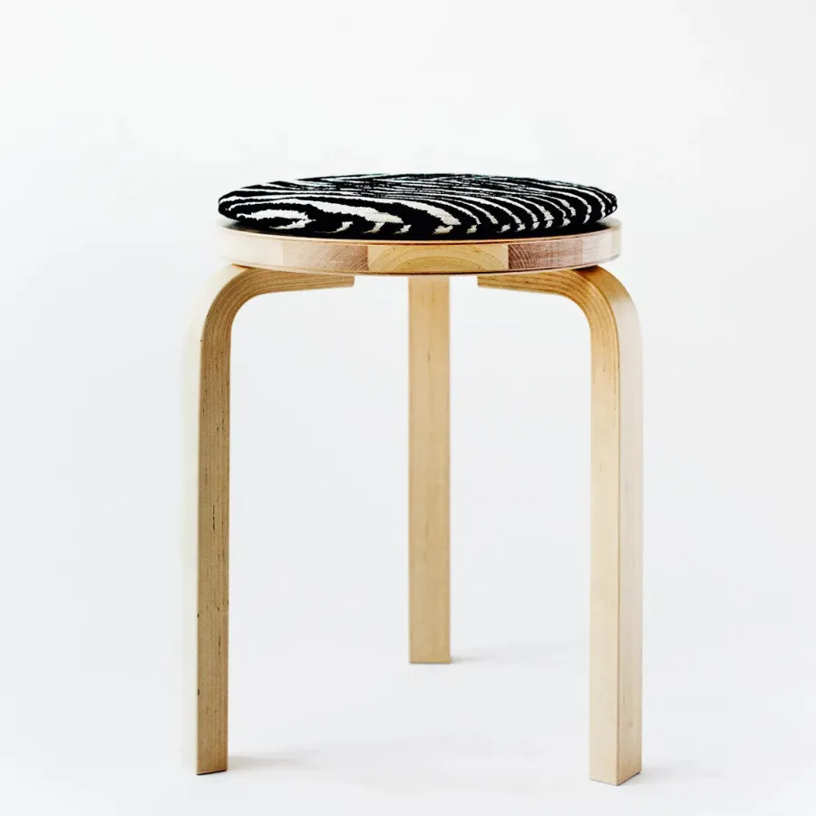 Zebra sædehynde til Stool 60 fra<Artek Best